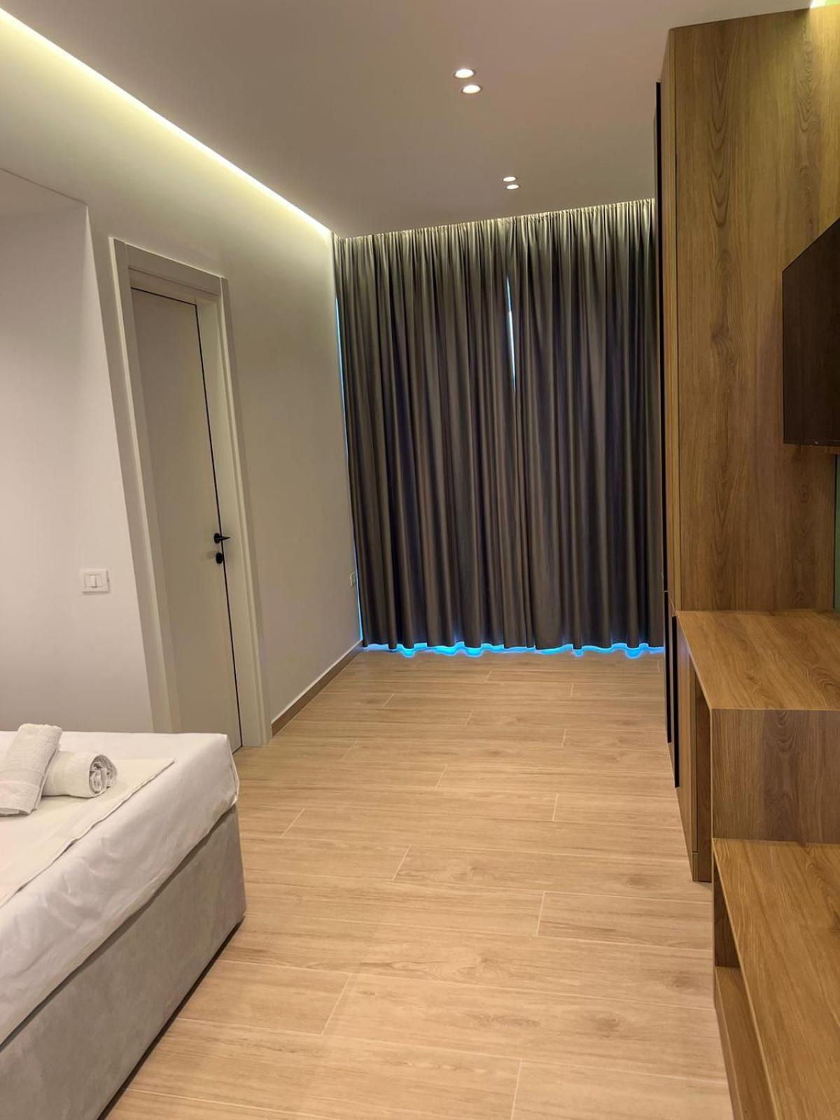 Emily'S Hotel Himarë Dış mekan fotoğraf