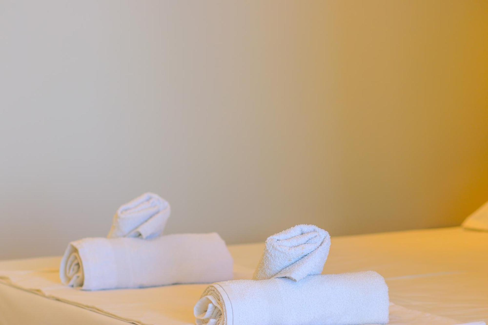 Emily'S Hotel Himarë Dış mekan fotoğraf